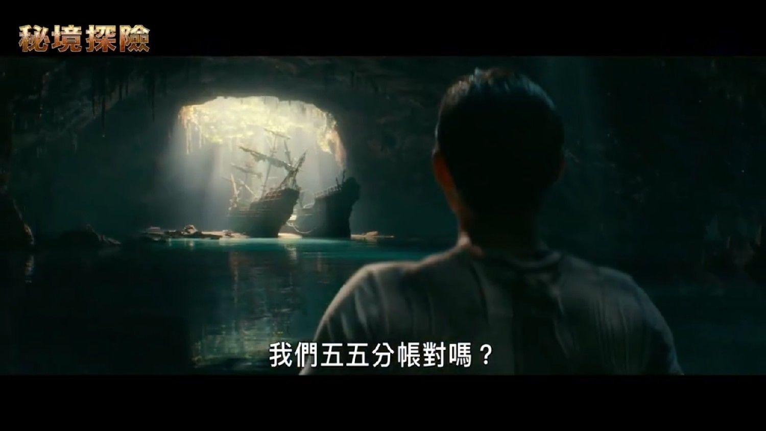 用「自动驾驶充电宝」给新能源车补能，纵目科技推出蚕丛机器人